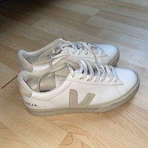 VEJA Campo leather and suede sneakers Sz 8